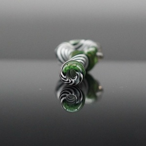 green-blcl-s-wigwag-lined-handpipe4
